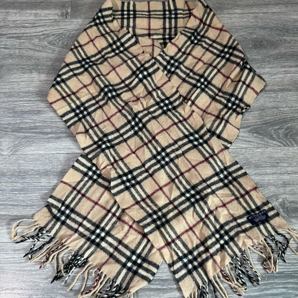 BURBERRY Nova check Lambswool scarf